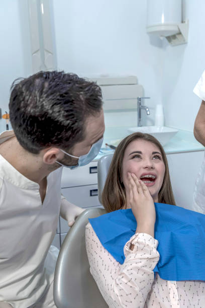 Best Dentist for Tooth Abscess  in Fort Irwin, CA